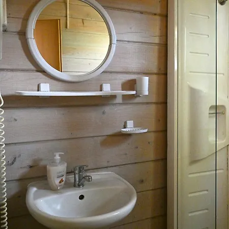 Giruliu Poilsiavietes Namelis - Ix *